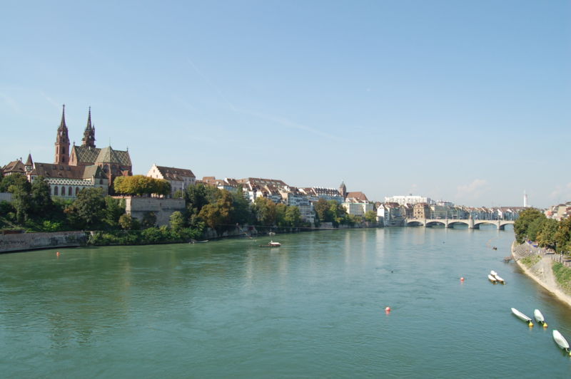 Rhein_Basel.JPG